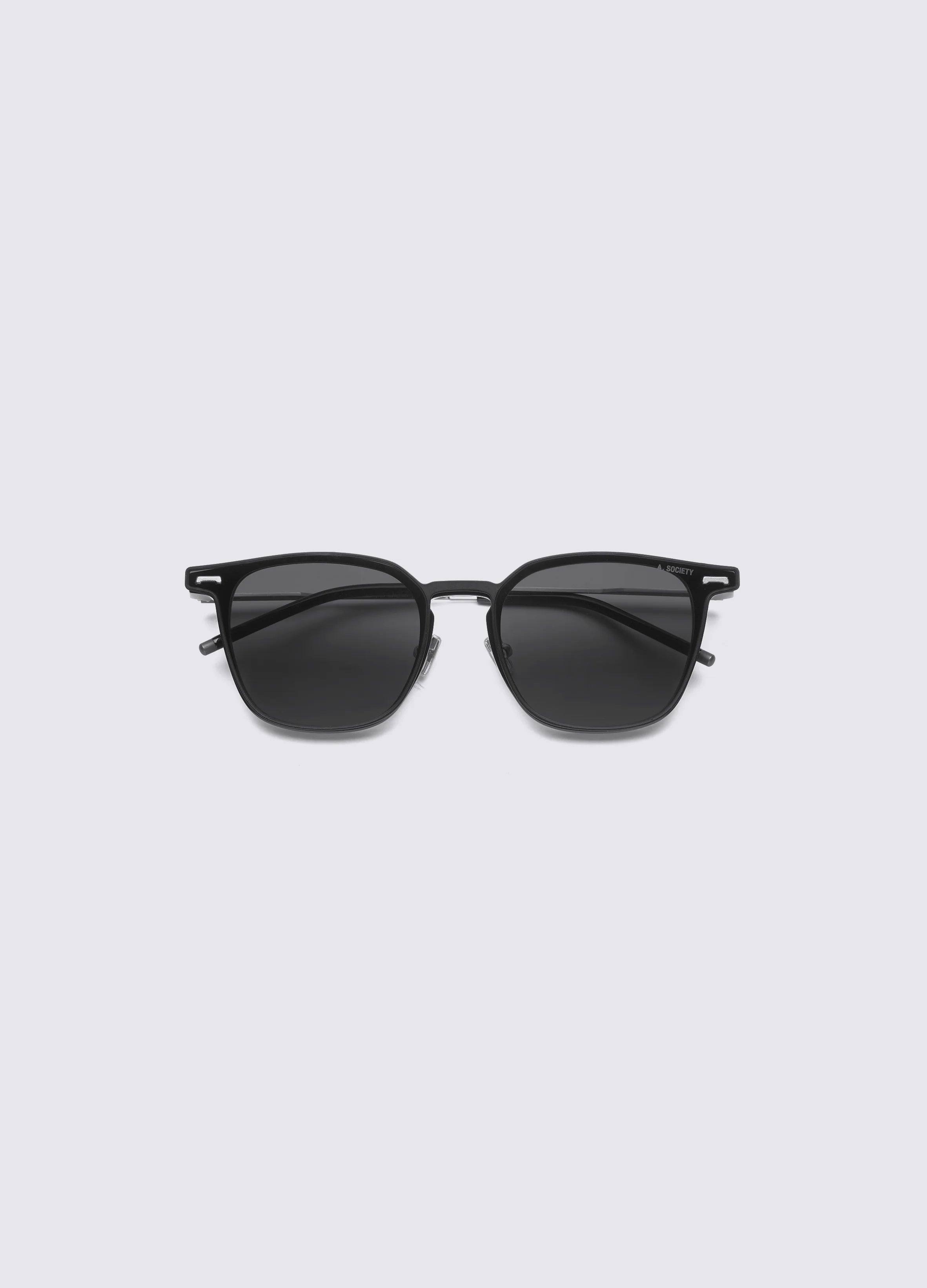 XENITH BLACK